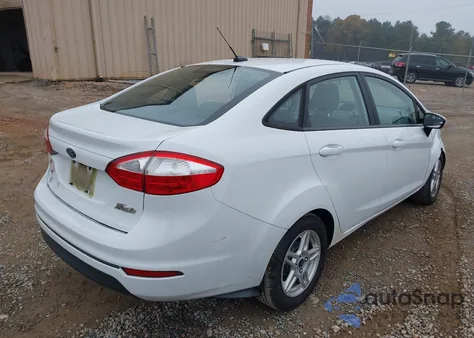 2018 Ford Fiesta Se z USA, uszkodzony, nr VIN 3FADP4BJ5JM133447